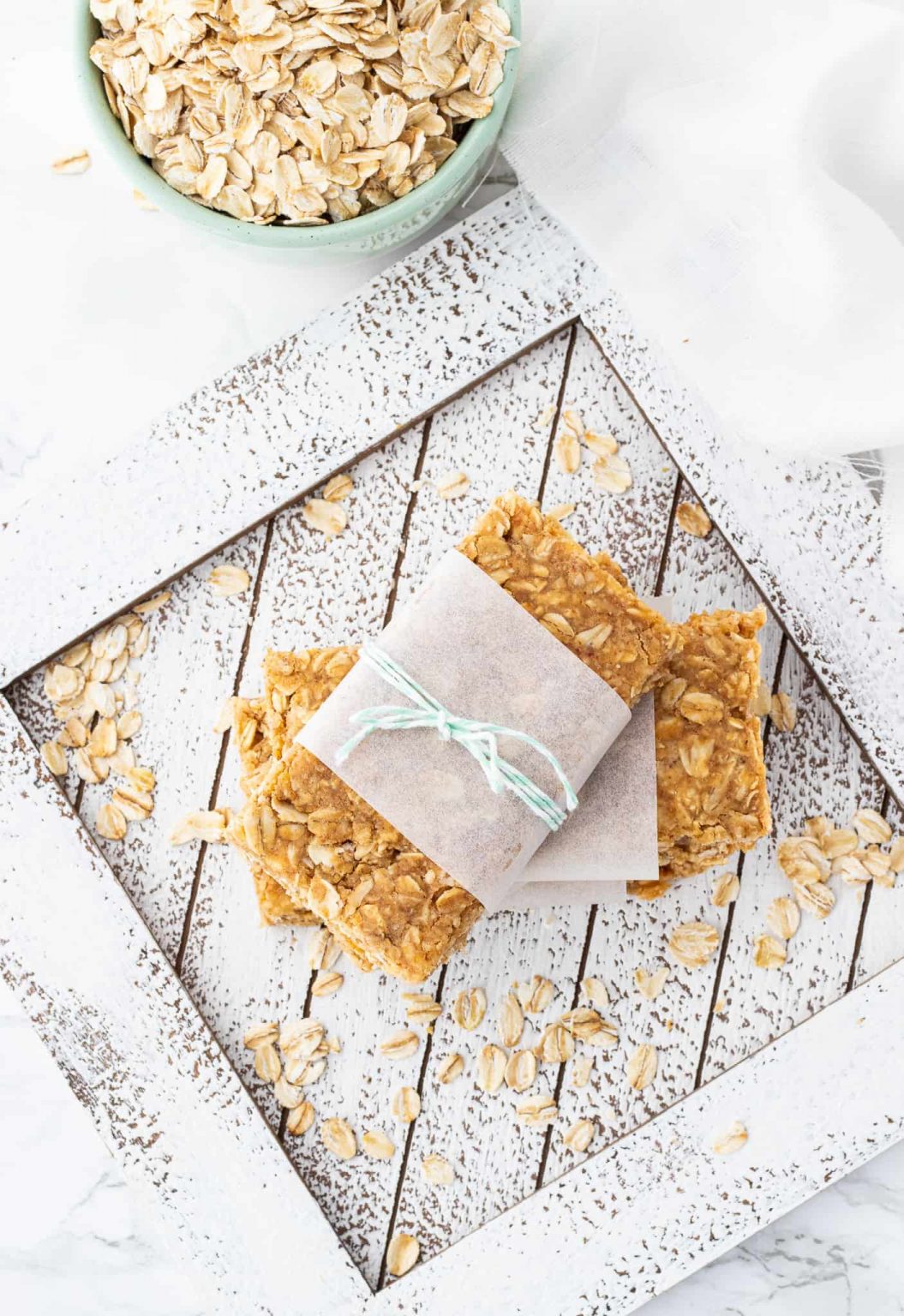 No Bake Peanut Butter Oatmeal Protein Bars {Low Sugar}