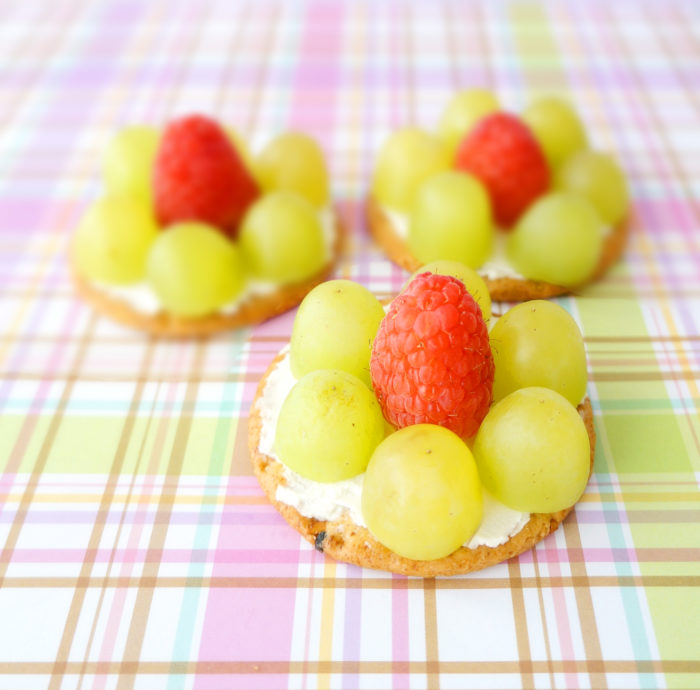These healthy snack options are low in sugar, big on taste and so much fun for Easter! Perfect for both kids and adults!
