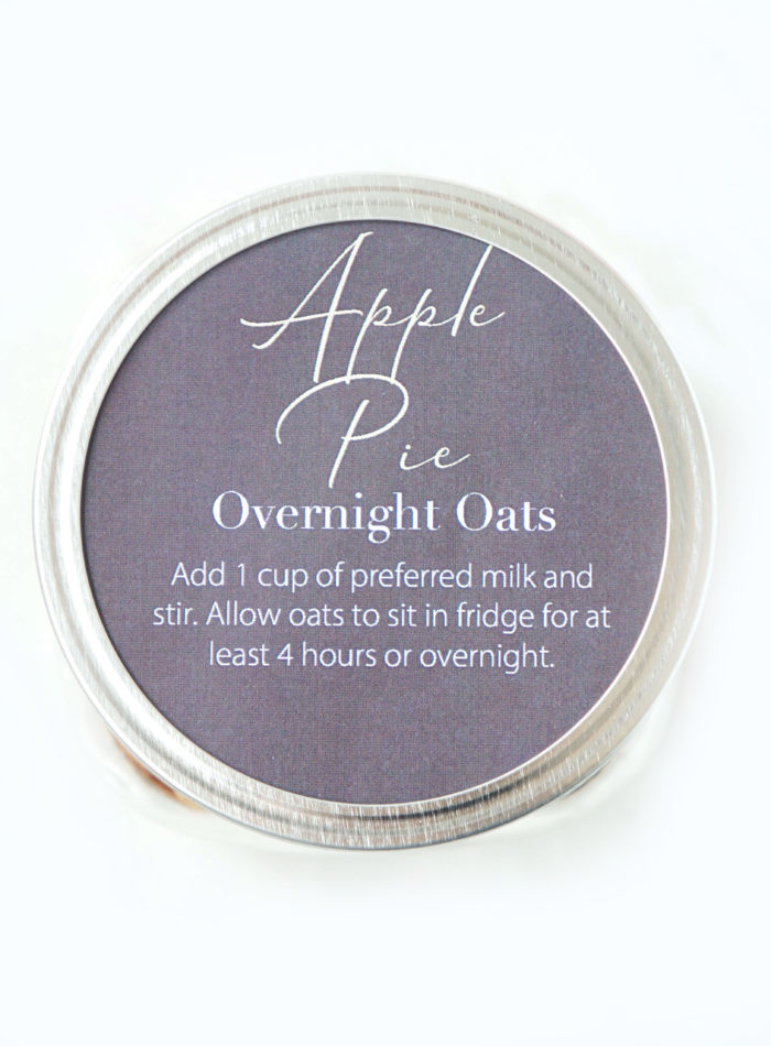 DIY Apple Pie Mason Jar Overnight Oats
