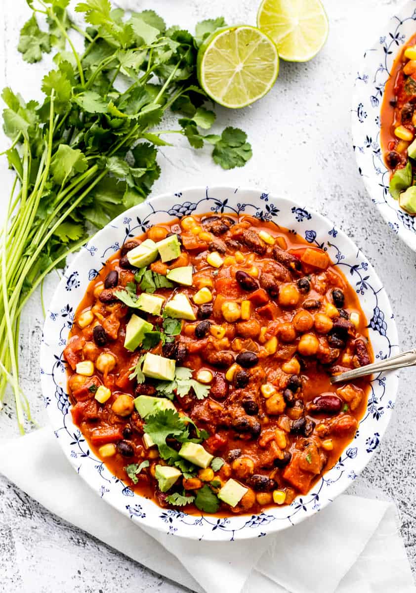 Easy 3-Bean Chili Recipe {Vegan} | Haute & Healthy Living