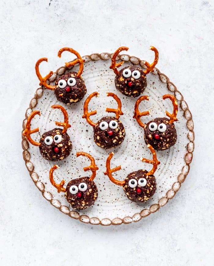 cute reindeer bites on a circular plate