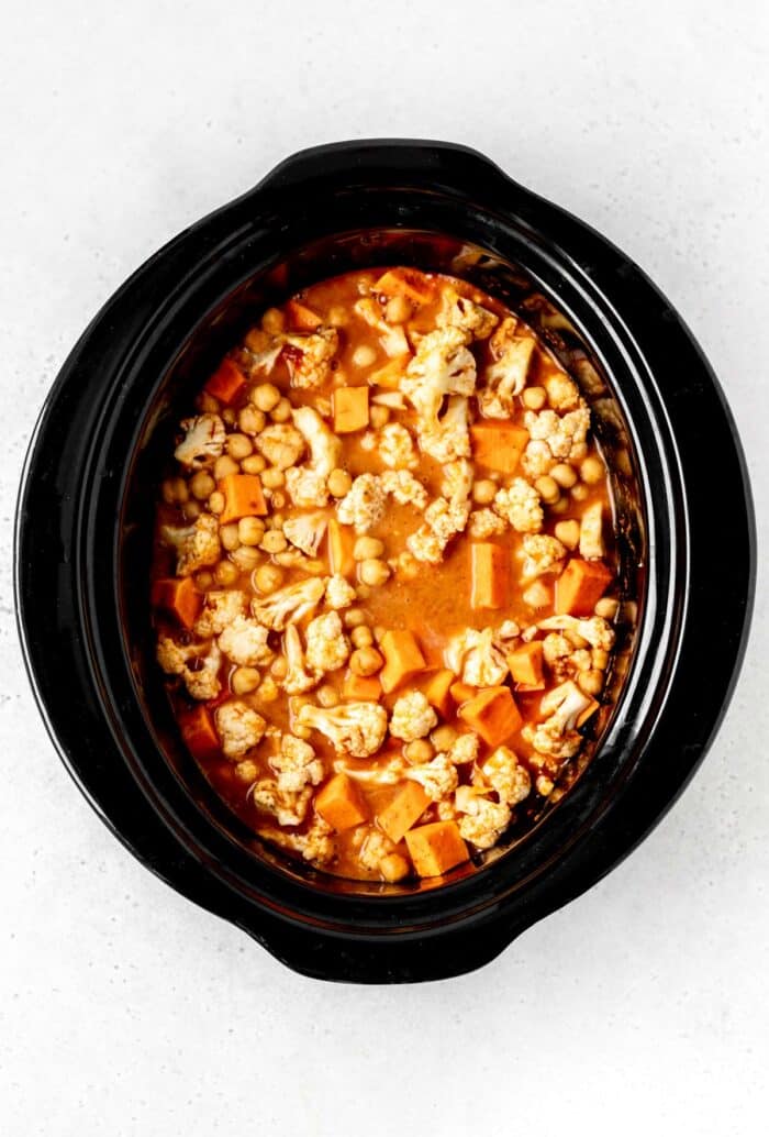 Slow Cooker Sweet Potato and Chickpea Curry {Vegetarian} - Haute ...