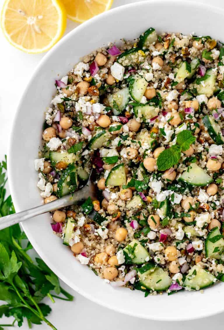 Viral Jennifer Aniston Quinoa Salad Recipe with Chickpeas
