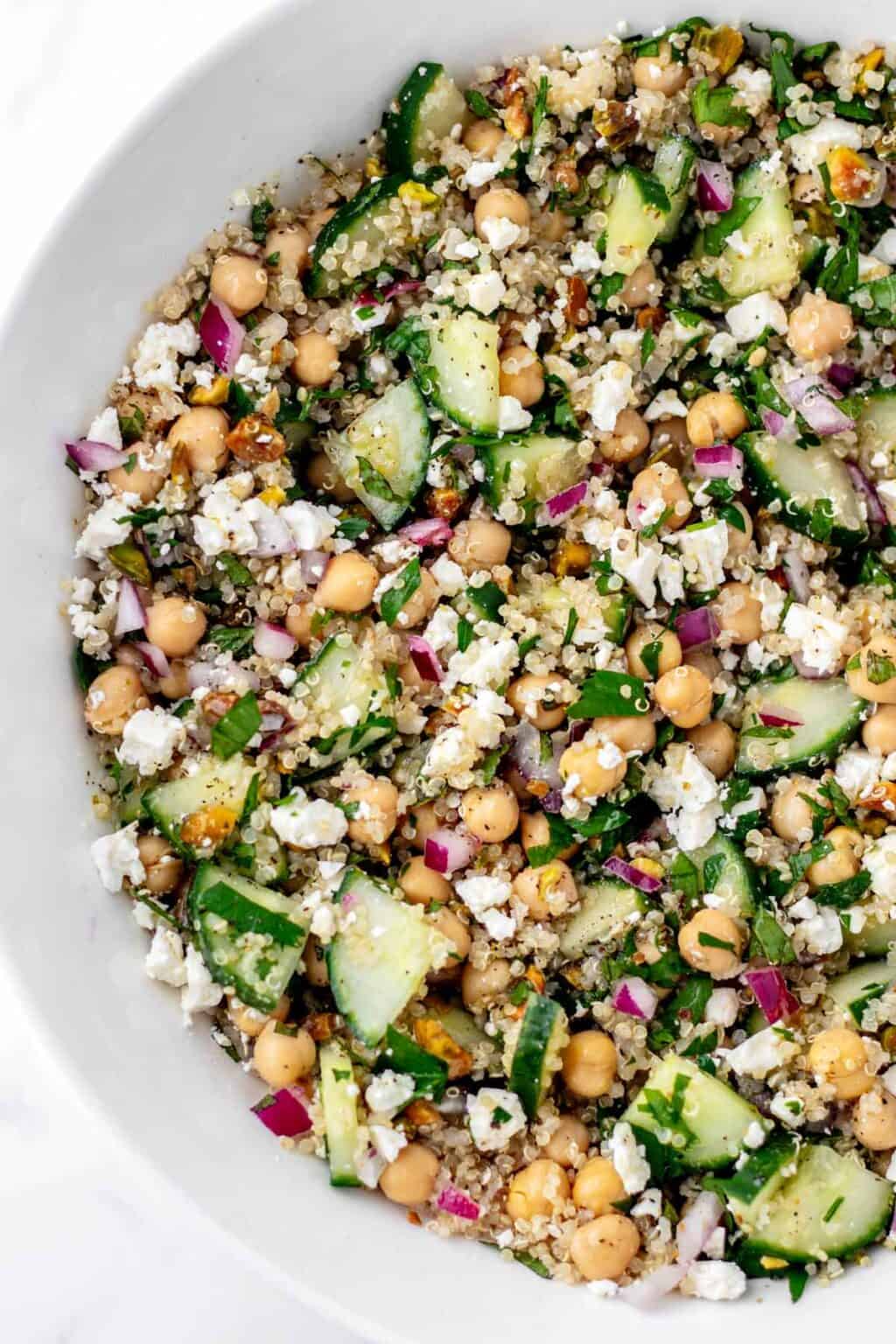 Viral Jennifer Aniston Quinoa Salad Recipe with Chickpeas